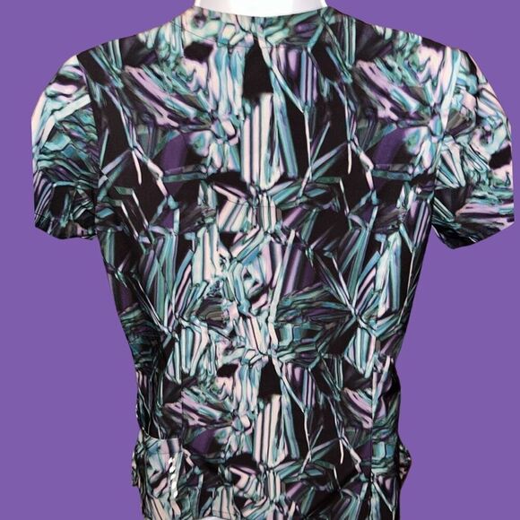 BARCO One 4PKT Printed V-Neck Princess Top Size Small - Picture 5 of 7